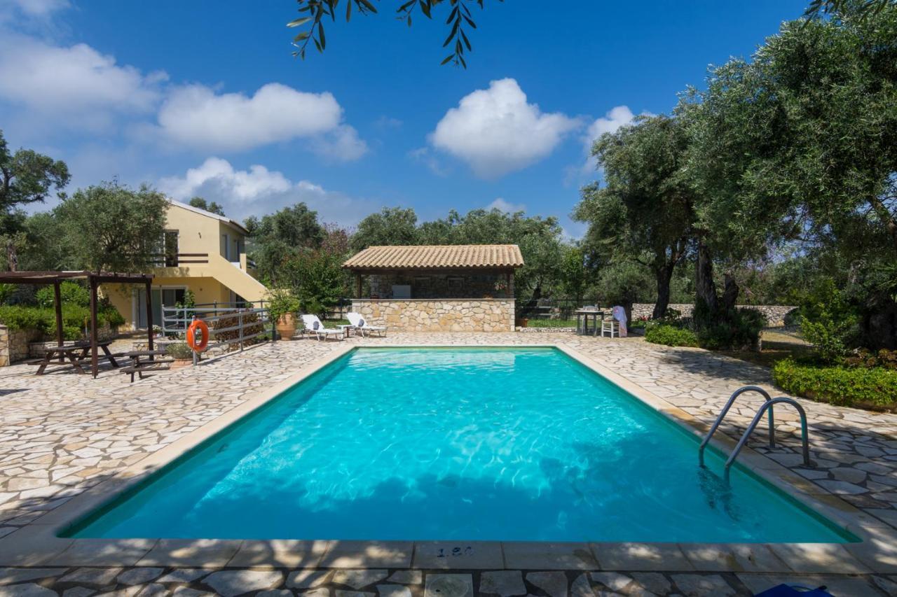 Villa Elaia Suites & Apartments No.2 Γάιος Εξωτερικό φωτογραφία
