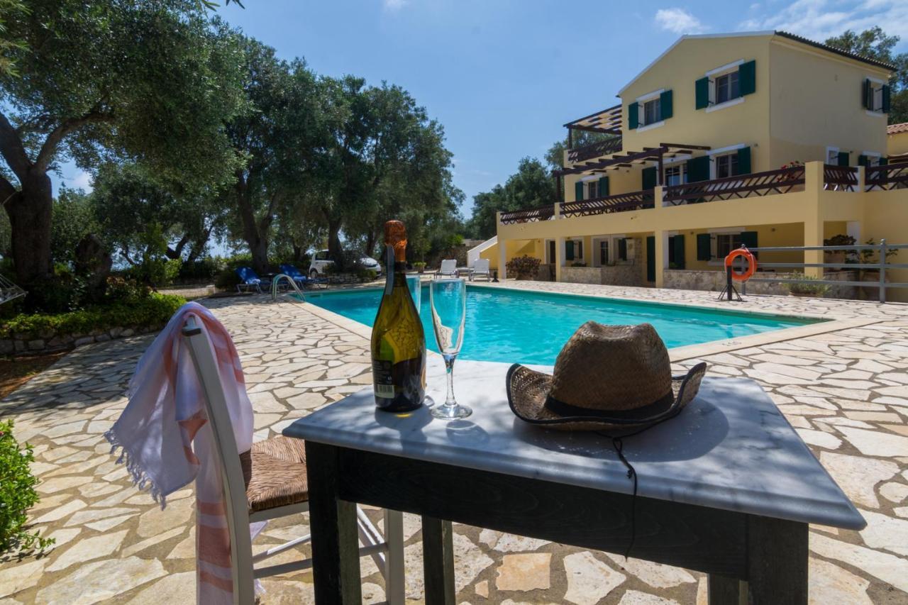 Villa Elaia Suites & Apartments No.2 Γάιος Εξωτερικό φωτογραφία